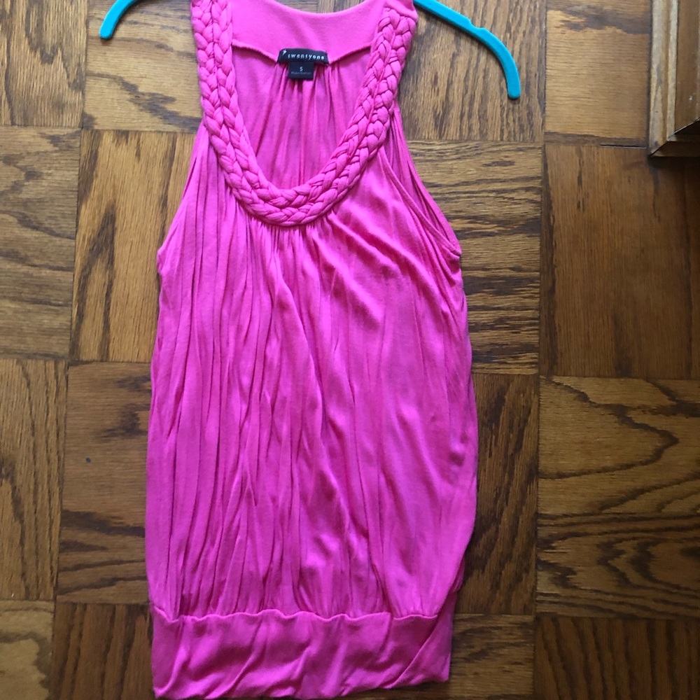 Pink tank